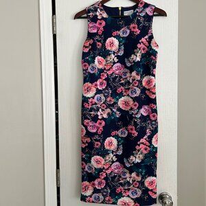 Beautiful Carmen Marc Valvo dress, size 10. Great condition!